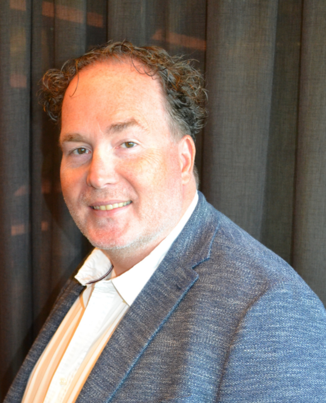 Robert Tinga